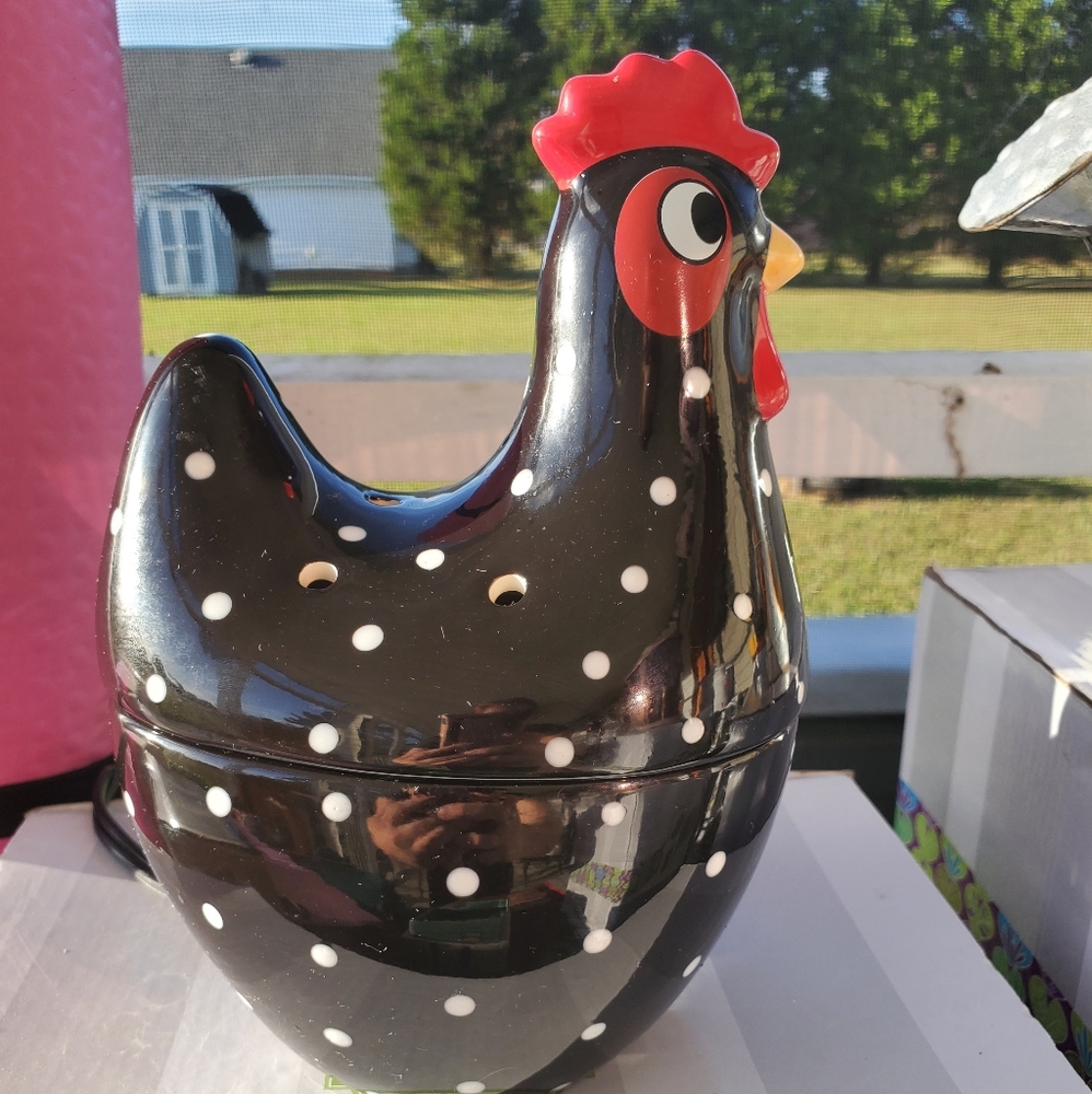Scentsy Chicken Element Warmer